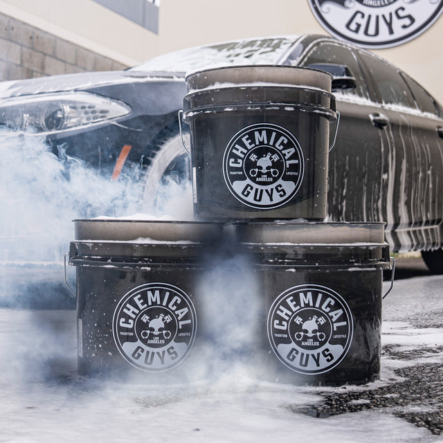 HEAVY DUTY ULTRA CLEAR DETAILING BUCKET, 4.25 GAL, SMOKED OBSIDIAN BLACK
