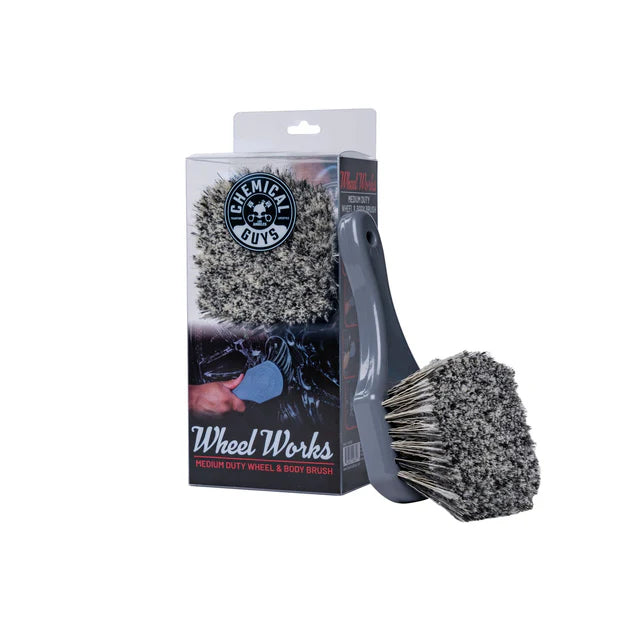 TOTAL INTERIOR AND EXTERIOR DETAILING BRUSH KIT