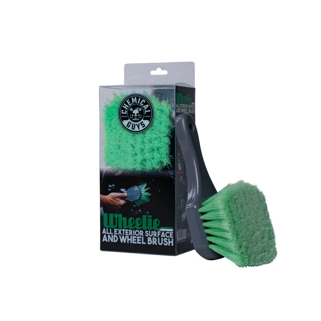 TOTAL INTERIOR AND EXTERIOR DETAILING BRUSH KIT