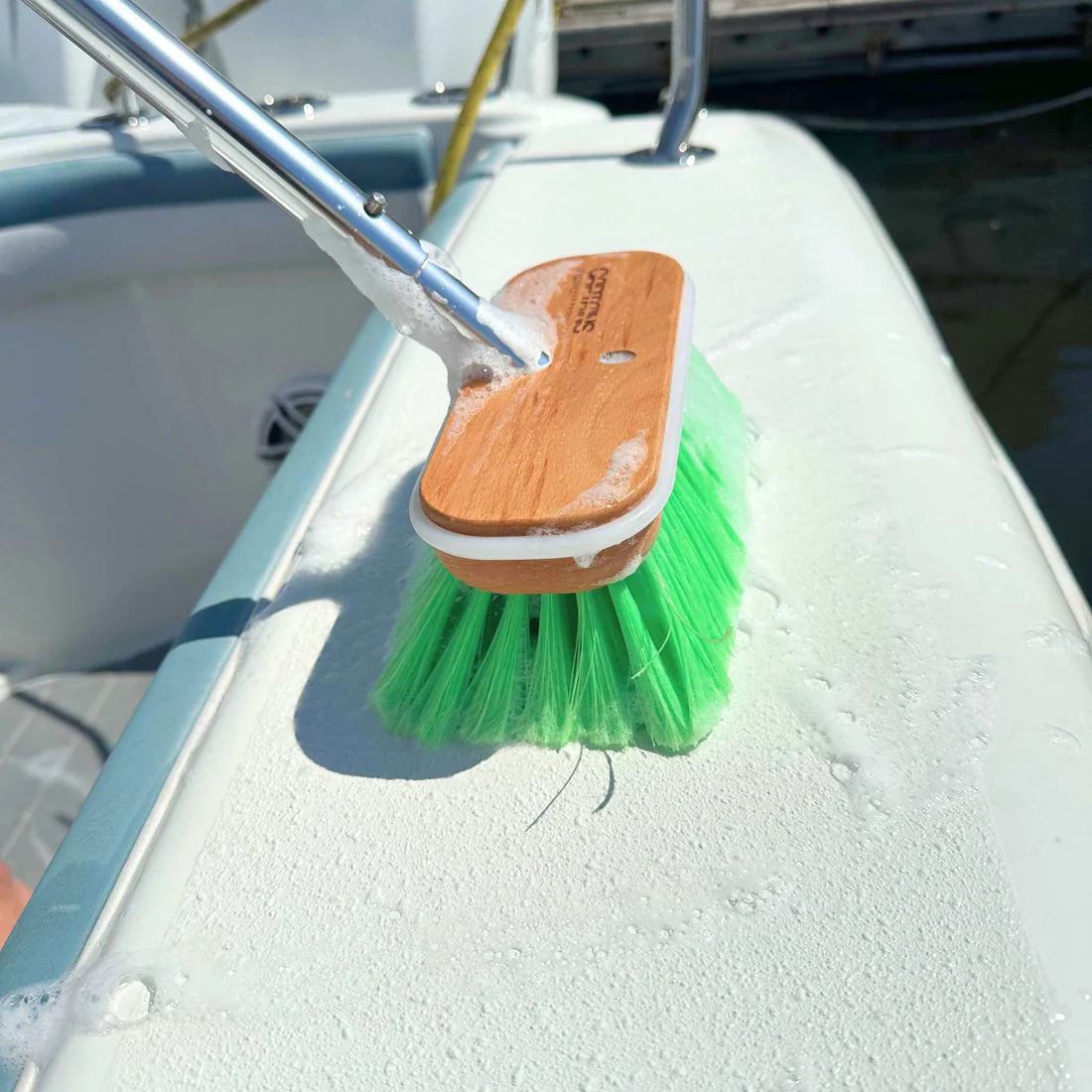 Medium Bristle Boat Brush Head - 9" Green